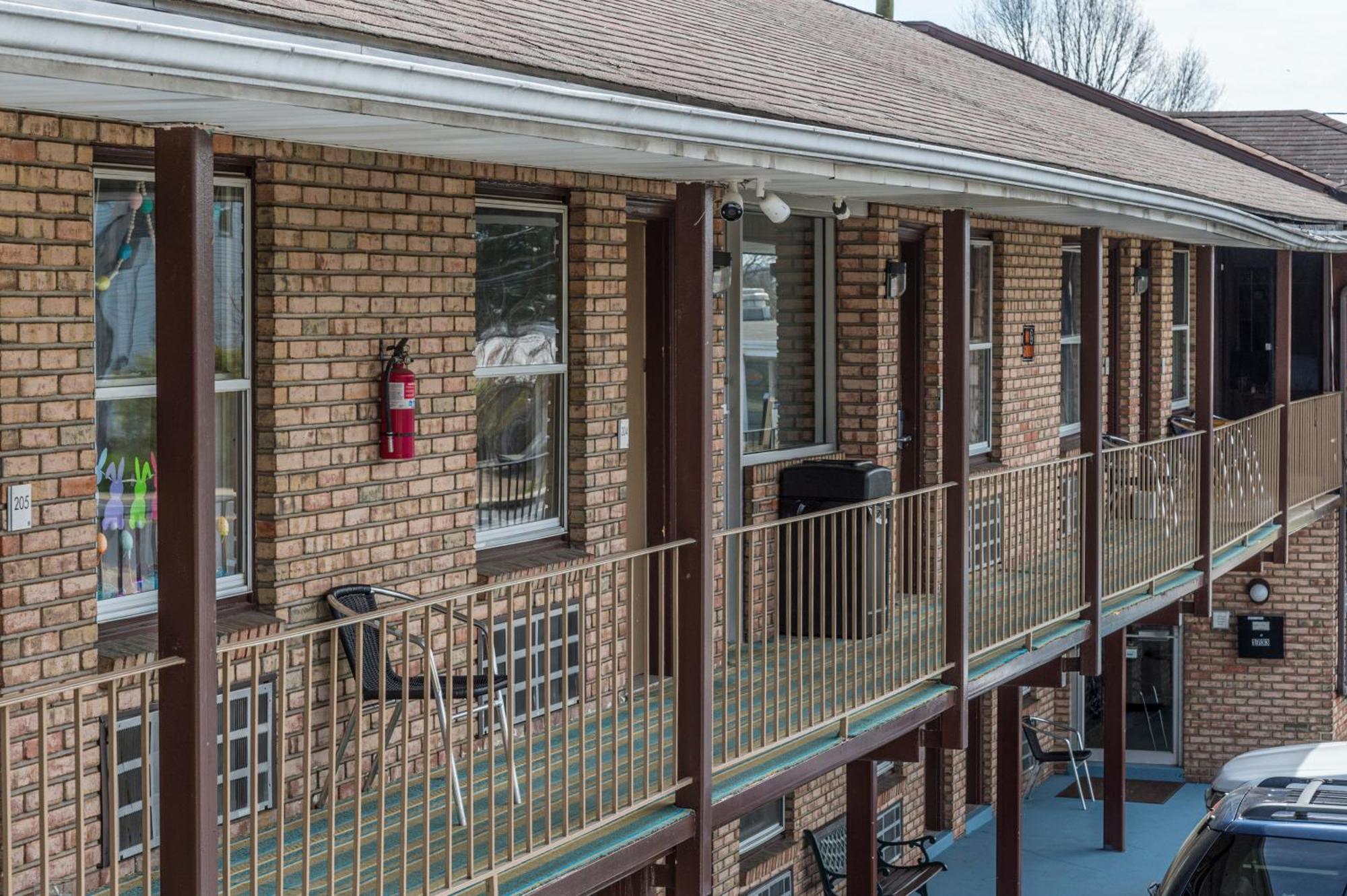 Sunrise Inn 赫尔希镇 外观 照片