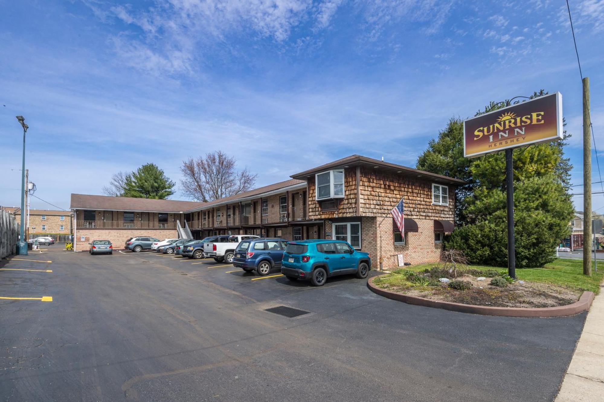 Sunrise Inn 赫尔希镇 外观 照片